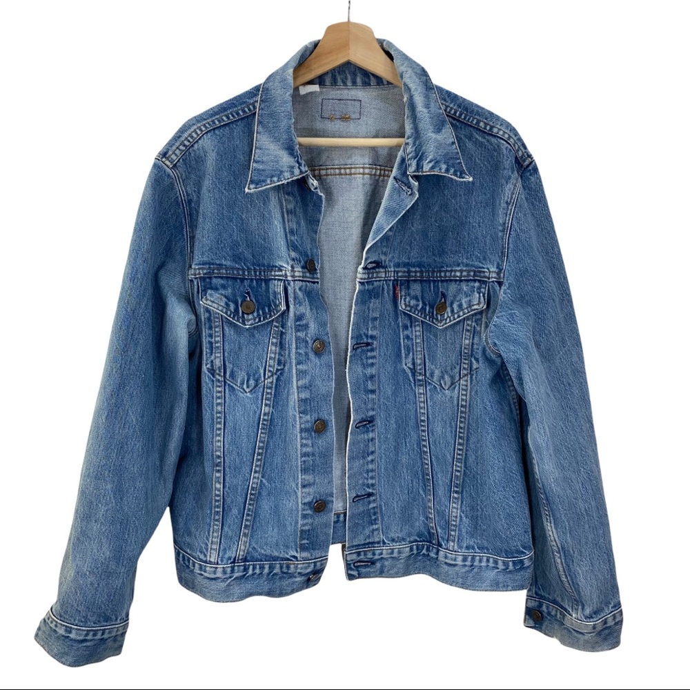 Vintage Levi’s 1971-1984 Denim Blue Jean Trucker Jacket Button Up Men’s Large